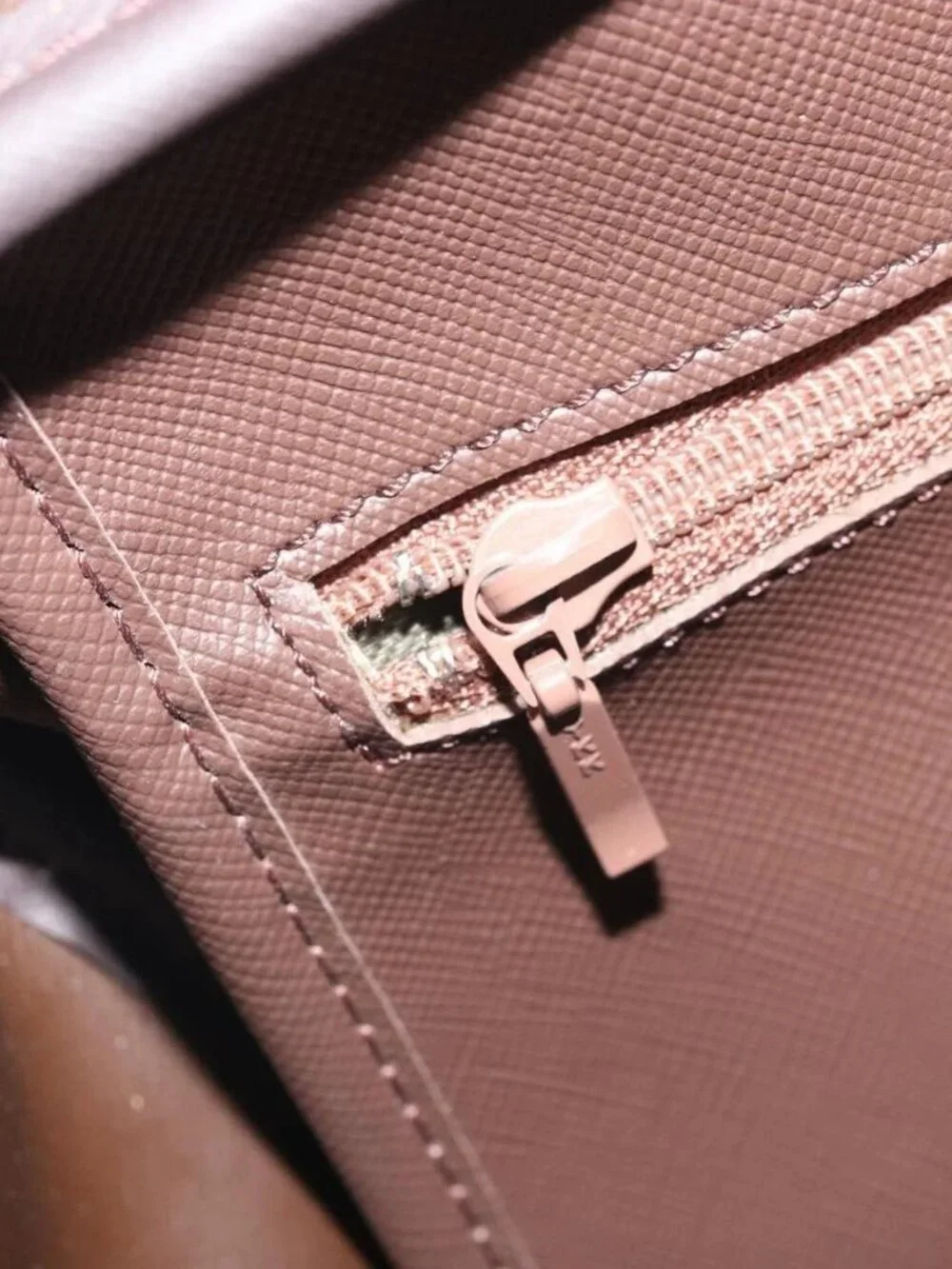 Burberrys Nova Check Boston Bag Canvas Beige Gold - Picture 13 of 16